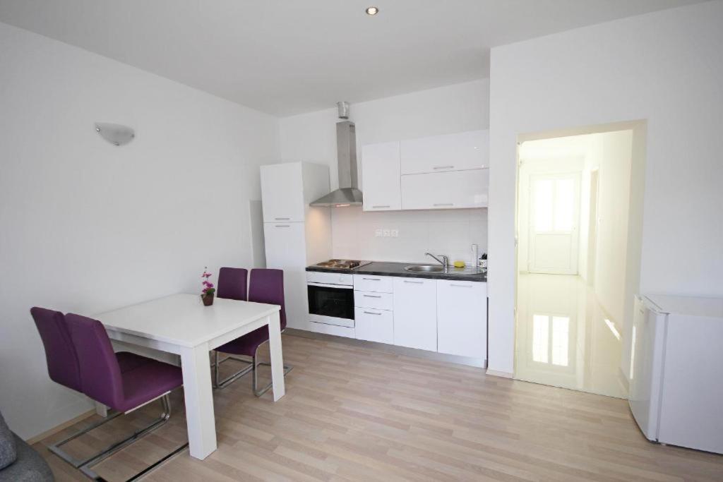 Apartmani Sea Star Makarska Eksteriør billede